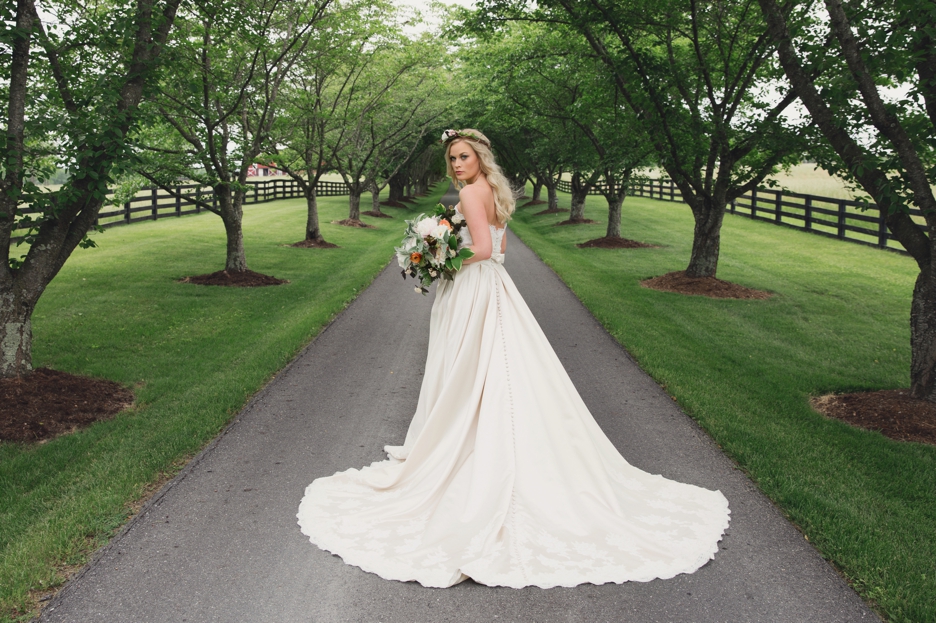 Red August Farm Wedding Venue